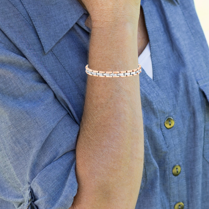 Bracciale Magnetico Donna in Titanio Bicolore Quattro Elementi